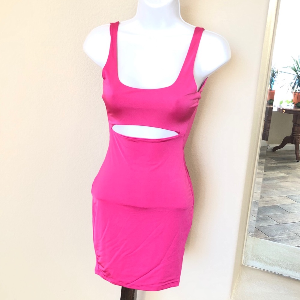 Pink Cut Out Scoop Neck Mini Cocktail Dress Small